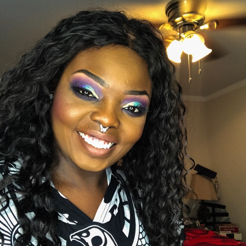 Meet your Posher, Lakisha